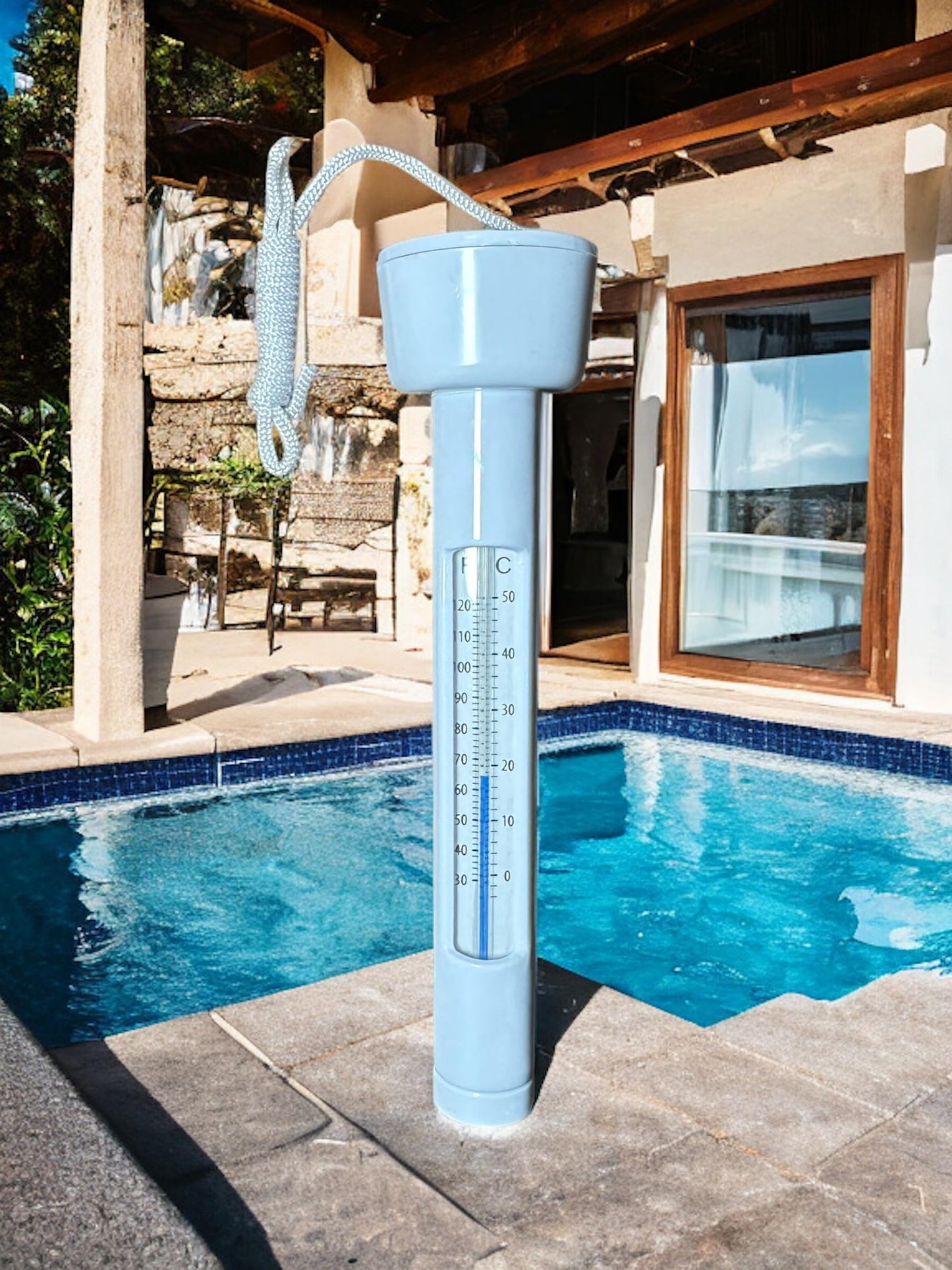 ICEBERG Floating Water Thermometer β for Ice Baths, Pools, Spas, Hot Tubs β Celsius & Fahrenheit